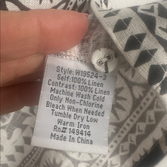 JOHNNY WAS WORKSHOP linen batik blouse XS - Picture 6 of 8